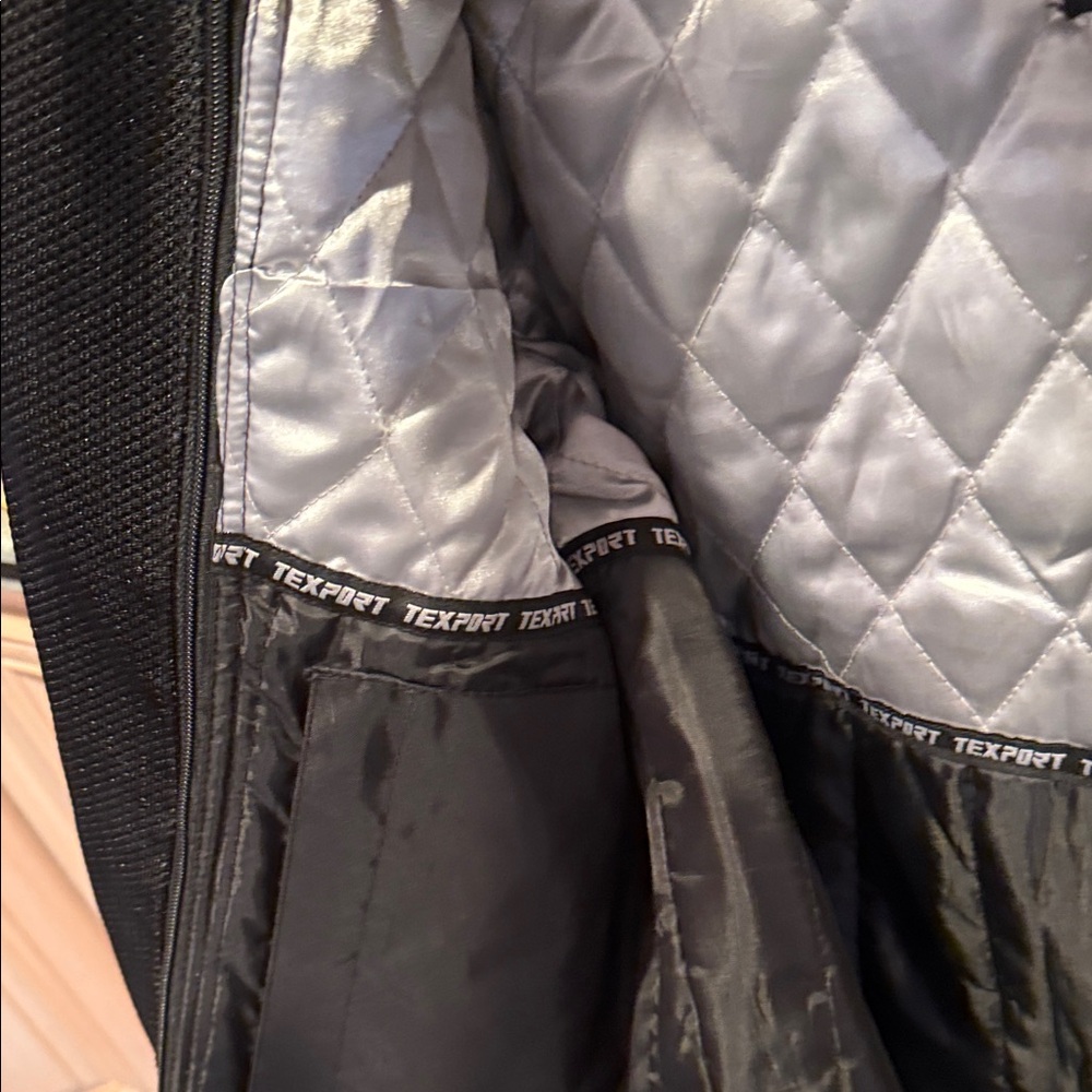 Black Performance Motorcycle Jacket - Picture 2 of 6